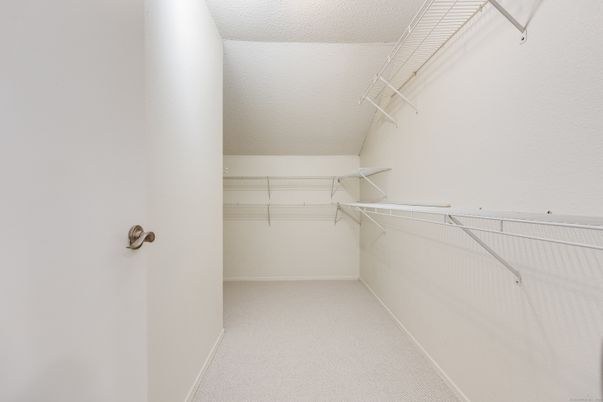 Interior, Walk-in Closets