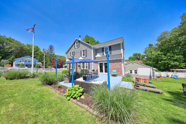 Backyard, Exterior, Playground