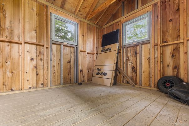 Empty room, Interior, Wooden Beams, Wooden Ceilings, Wood Texture Flooring, Wooden Walls