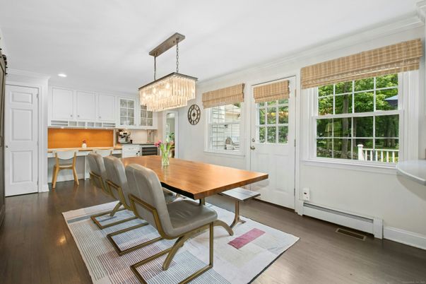Chandelier, Dining room, Interior, Kitchen, Recessed Lighting, Wood Texture Flooring