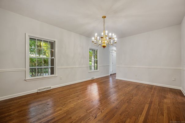 Chandelier, Empty room, Interior, Wood Texture Flooring