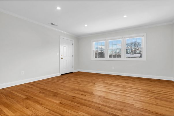 Empty room, Interior, Recessed Lighting, Wood Texture Flooring