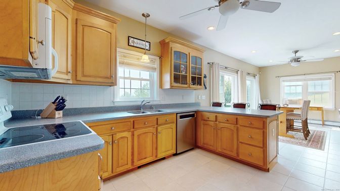 Dining room, Interior, Kitchen, Pendant Lights, Recessed Lighting