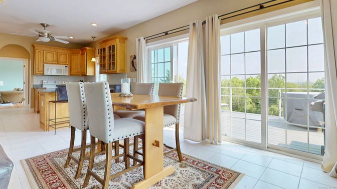 Dining room, Interior, Kitchen, Recessed Lighting