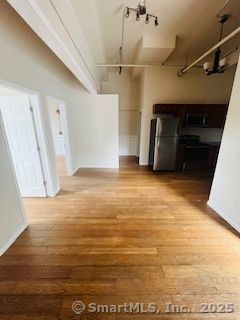 Interior, Pendant Lights, Wood Texture Flooring