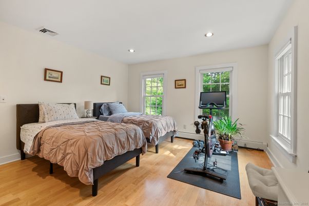 Bedroom, Fitness Equipment, Interior, Recessed Lighting, Wood Texture Flooring