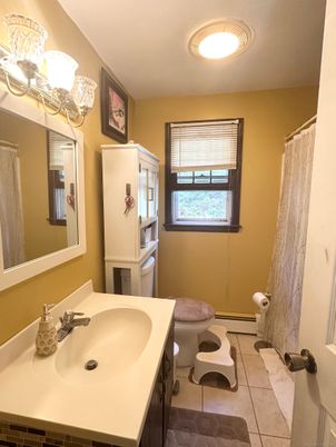 Bathroom, Interior