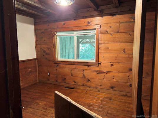 Empty room, Interior, Wooden Ceilings, Wood Texture Flooring, Wooden Walls