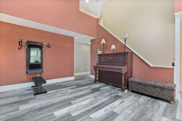 Interior, Piano, Recessed Lighting, Wood Texture Flooring