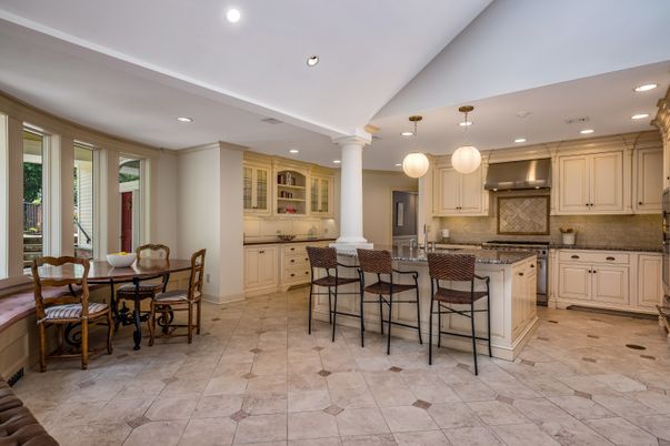 Dining room, Interior, Kitchen, Pendant Lights, Recessed Lighting