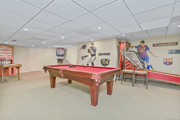 Billiard Table, Game Room, Interior, Recessed Lighting