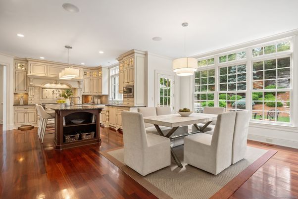 Dining room, Interior, Kitchen, Pendant Lights, Recessed Lighting, Wood Texture Flooring