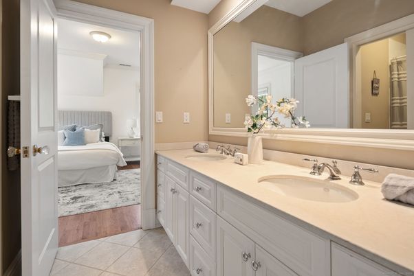 Bathroom, Bedroom, Dual Sink Vanities, Interior, Wood Texture Flooring