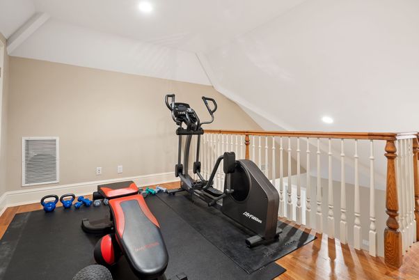 Fitness Equipment, Interior, Recessed Lighting, Wood Texture Flooring