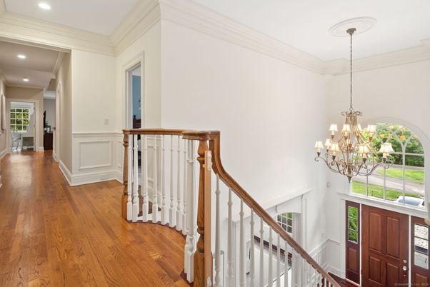Chandelier, Interior, Recessed Lighting, Wood Texture Flooring