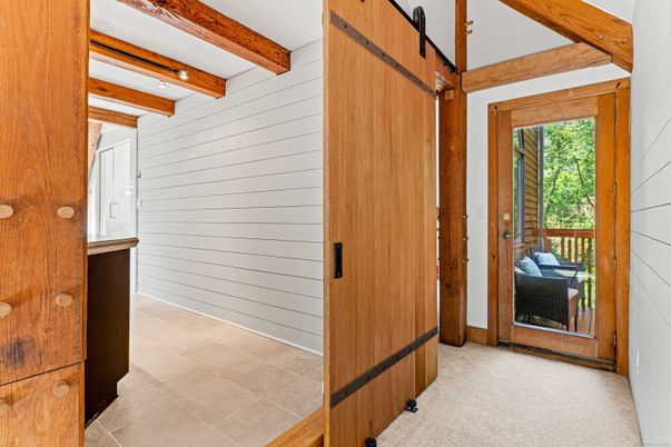 Interior, Wooden Beams