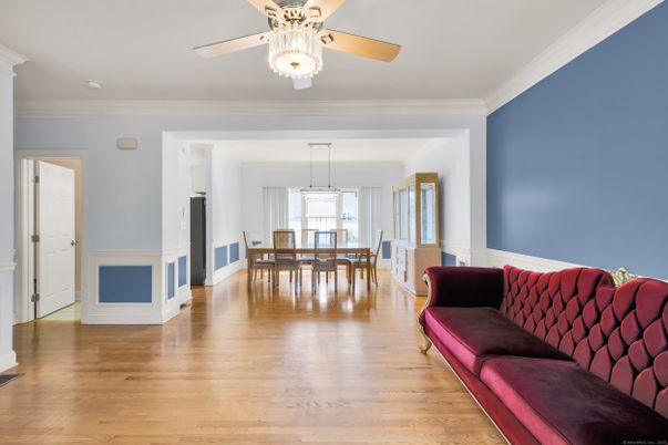 Chandelier, Dining room, Interior, Living room, Pendant Lights, Wood Texture Flooring