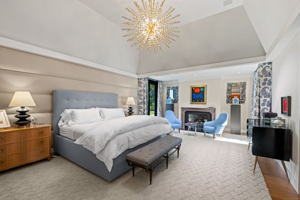 Bedroom, Fireplace, Interior, Pendant Lights, Recessed Lighting