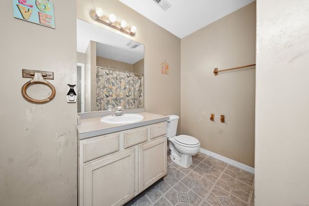 Bathroom, Interior