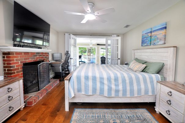 Bedroom, Fireplace, Interior, Wood Texture Flooring