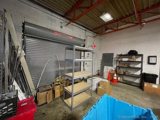 Garage, Interior