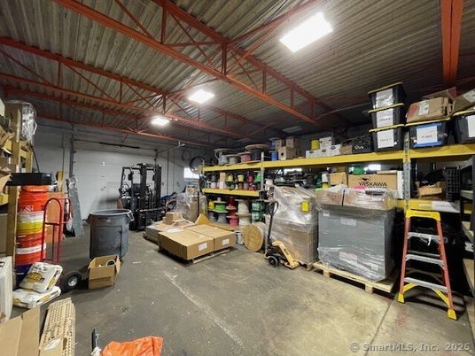 Garage, Interior