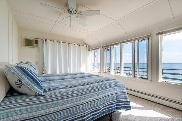 Bedroom, Interior, Water