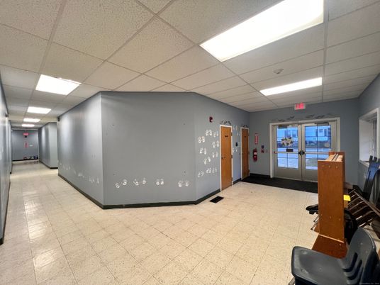 Elevator, Interior, Recessed Lighting