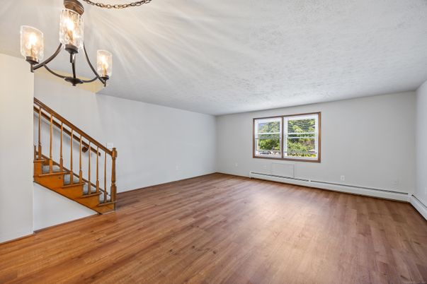 Chandelier, Empty room, Interior, Pendant Lights, Wood Texture Flooring