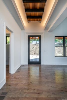 Empty room, Interior, Wooden Ceilings, Wood Texture Flooring