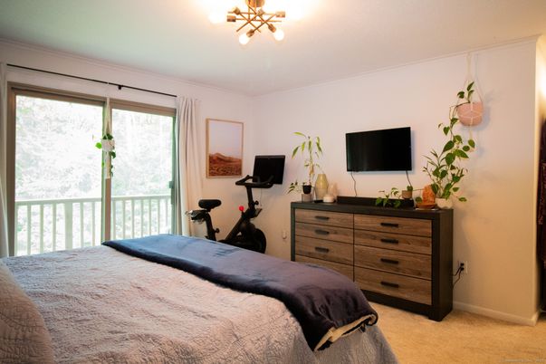 Bedroom, Fitness Equipment, Interior