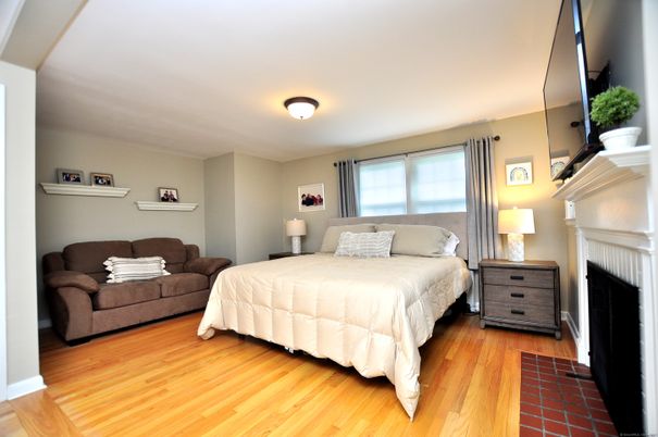 Bedroom, Fireplace, Interior, Wood Texture Flooring