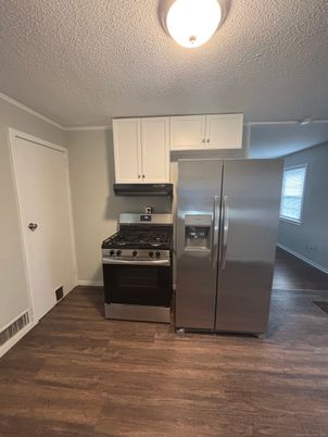 Interior, Kitchen, Stainless Steel Appliances, Wood Texture Flooring