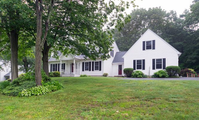 Backyard, Exterior, Facade, Farmhouse