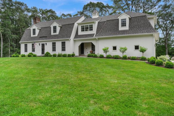 Backyard, Exterior, Facade, Cape Cod