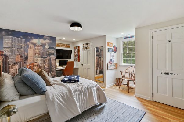 Bedroom, Home Office, Interior, Recessed Lighting, Wood Texture Flooring