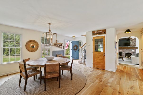 Dining room, Fireplace, Interior, Pendant Lights, Wood Texture Flooring