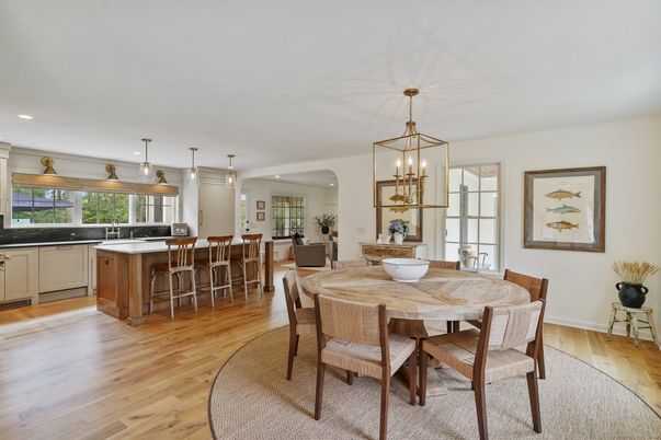 Dining room, Interior, Kitchen, Pendant Lights, Recessed Lighting, Wood Texture Flooring