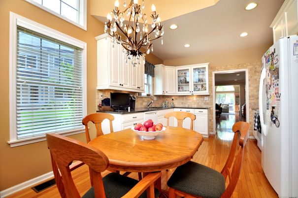 Chandelier, Dining room, Interior, Kitchen, Recessed Lighting, Wood Texture Flooring