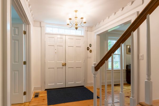 Chandelier, Interior, Wood Texture Flooring