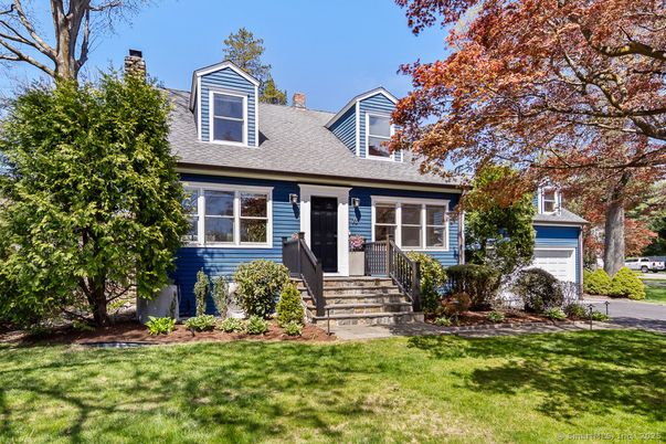 Attached, Exterior, Facade, Cape Cod