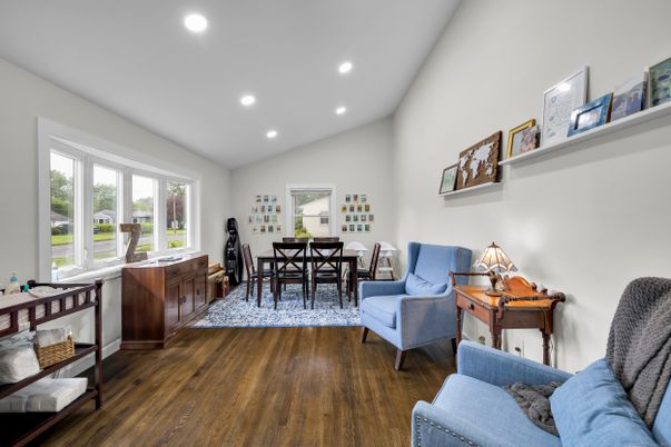Dining room, Interior, Recessed Lighting, Wood Texture Flooring