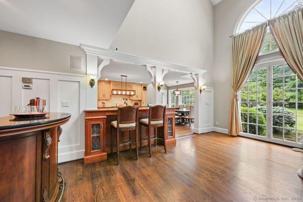 Dining room, Interior, Kitchen, Pendant Lights, Recessed Lighting, Wood Texture Flooring