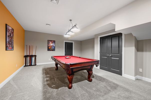 Billiard Table, Game Room, Interior