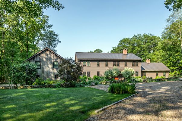 Backyard, Exterior, Facade, Farmhouse