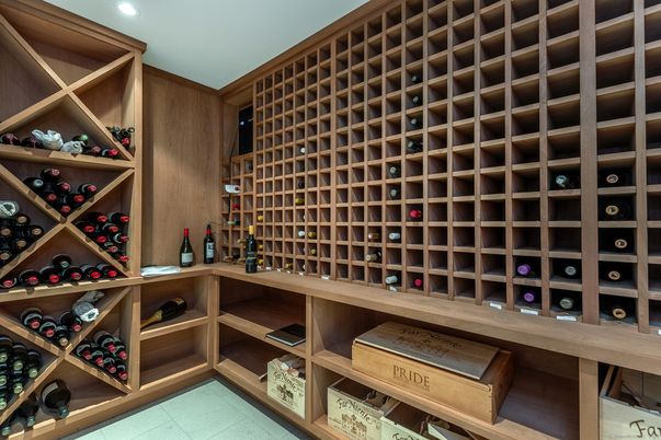 Interior, Recessed Lighting, Wine Storage