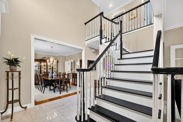 Chandelier, Dining room, Interior, Recessed Lighting