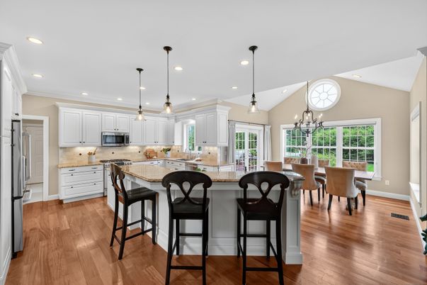 Dining room, Interior, Kitchen, Pendant Lights, Recessed Lighting, Wood Texture Flooring