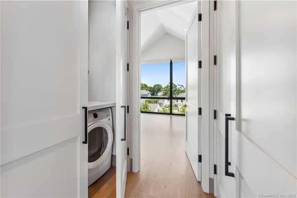 Interior, Recessed Lighting, Utility Closets, Washer, Wood Texture Flooring