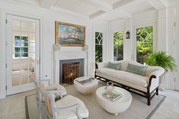 Fireplace, Interior, Living room